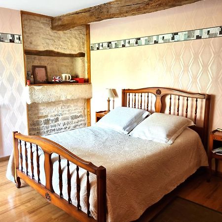 Chambres D'Hotes Entre Niort Et Marais Poitevin Bessines Kültér fotó