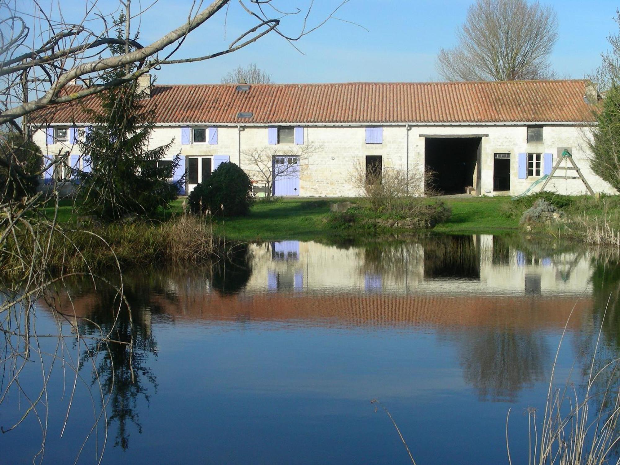 Chambres D'Hotes Entre Niort Et Marais Poitevin Bessines Kültér fotó